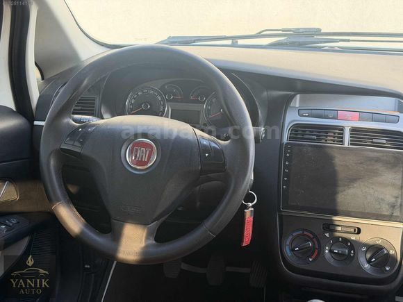 YANIK AUTO'DAN 2013 TEK DEĞİŞEN ORJ KM LİNEA