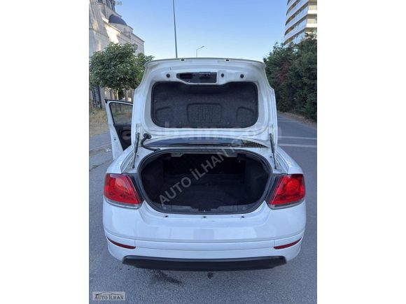 AUTO İLHAN'DAN_2O14_190*KM_MAKYAJLI_1.3_MULTIJET_95HP_FİAT_LİNEA