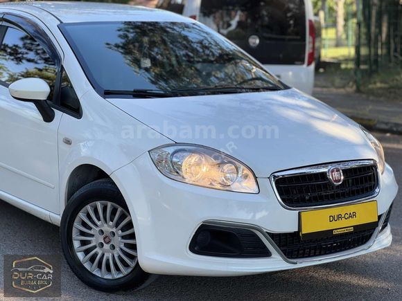 DUR-CAR'DAN DEĞİŞENSİZ 2015 MODEL 180 BİN KM POP GSR'Lİ