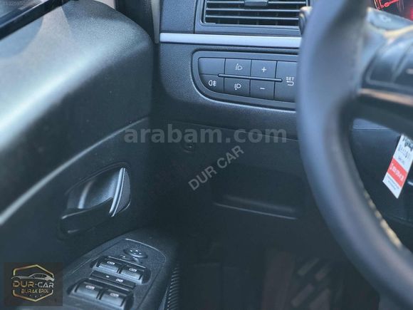 DUR-CAR'DAN DEĞİŞENSİZ 2015 MODEL 180 BİN KM POP GSR'Lİ