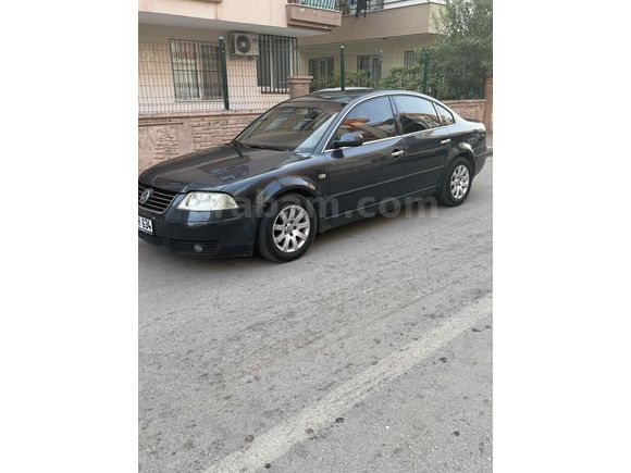  Çift kırmız motor Passat  otomatik