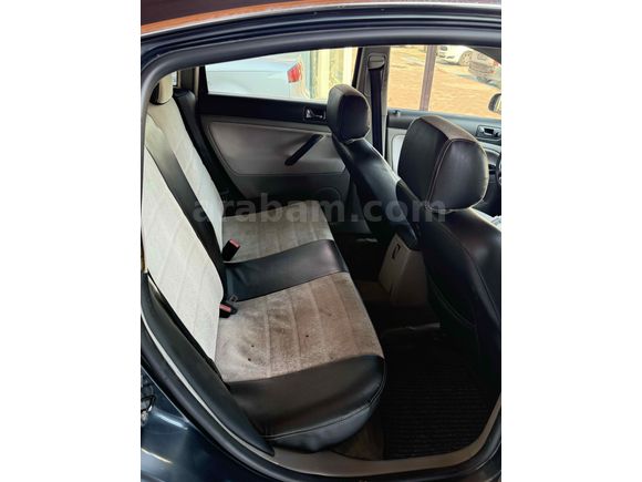  Çift kırmız motor Passat  otomatik