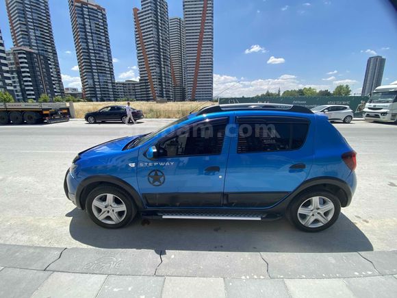 Sahibinden Dacia Sandero 1.5 dCi Stepway 2014 Model 