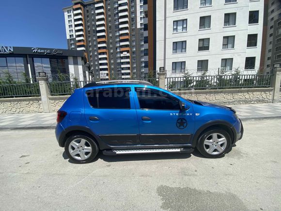 Sahibinden Dacia Sandero 1.5 dCi Stepway 2014 Model 