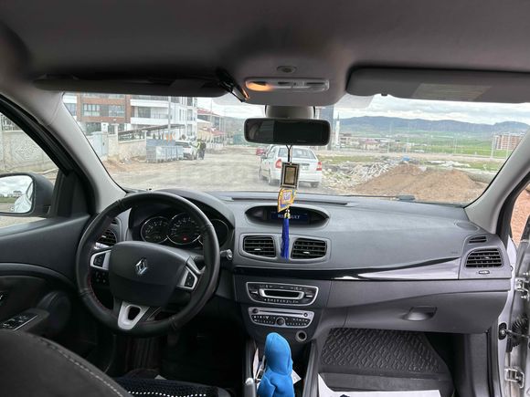 Sahibinden Renault Megane 1.5 dCi Extreme 2012 Model 