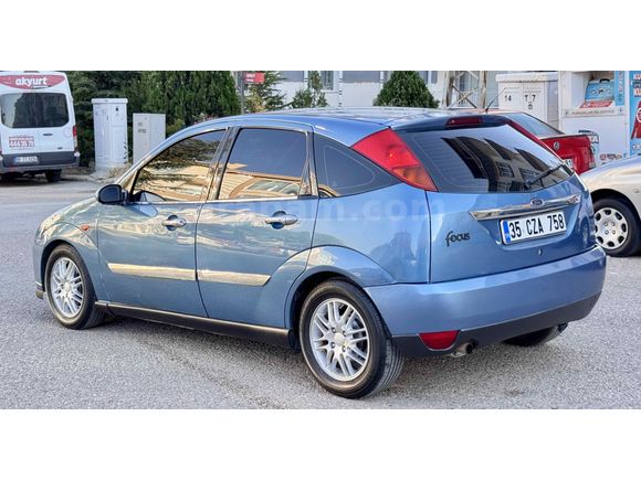 Sahibinden Ford Focus 1.6 Ghia 2000 model ghia