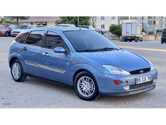 Sahibinden Ford Focus 1.6 Ghia 2000 model ghia
