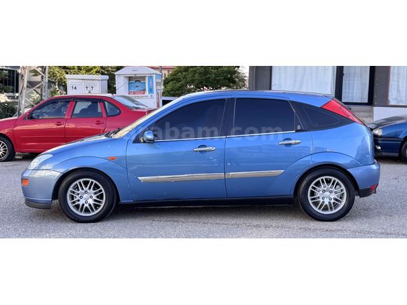 Sahibinden Ford Focus 1.6 Ghia 2000 model ghia