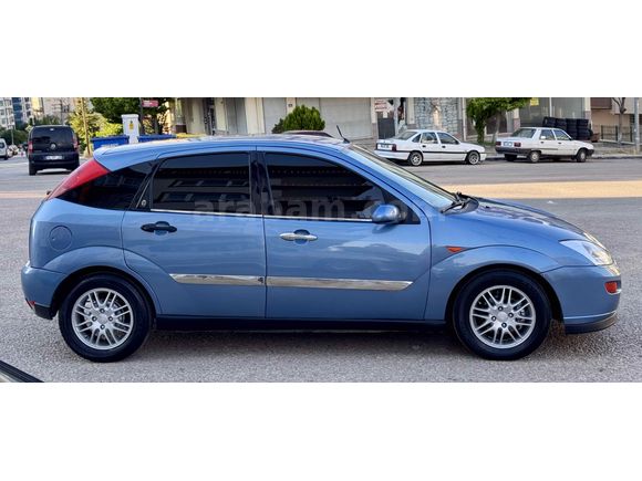 Sahibinden Ford Focus 1.6 Ghia 2000 model ghia