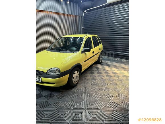 106 BİNDE TEMİZ OPEL CORSA