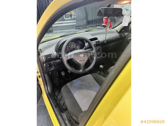 106 BİNDE TEMİZ OPEL CORSA