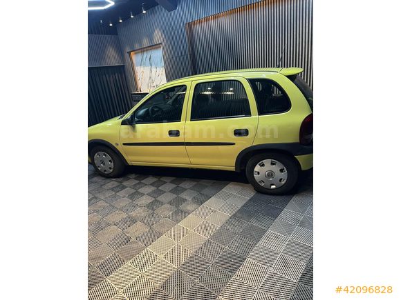 106 BİNDE TEMİZ OPEL CORSA