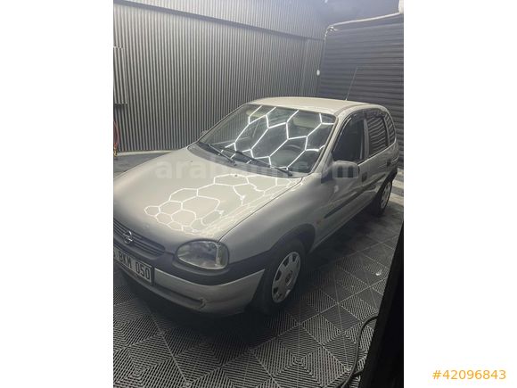 1998 MODEL CORSA