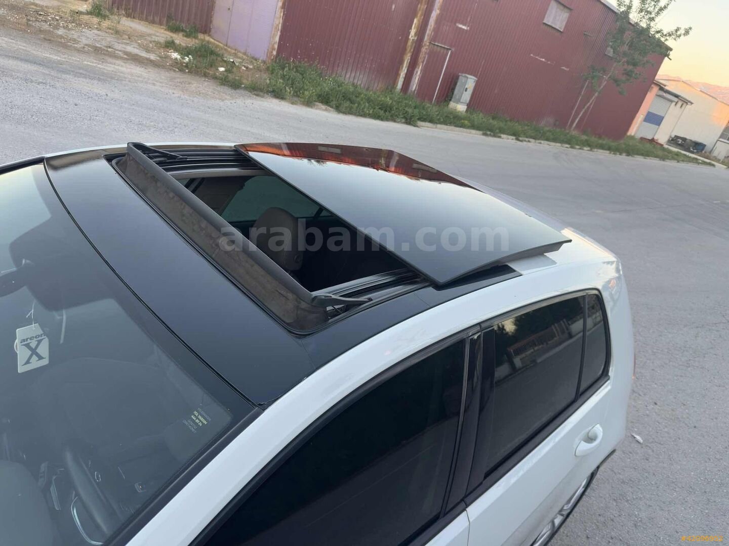 Galeriden Volkswagen Golf 1.6 TDi BlueMotion Highline 2015 Model Konya 226.000 km Beyaz 7