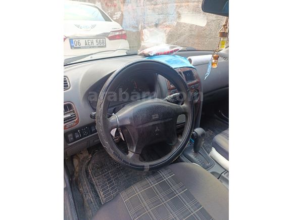 Sahibinden Mitsubishi Carisma 1.6 GLX 2000 Model