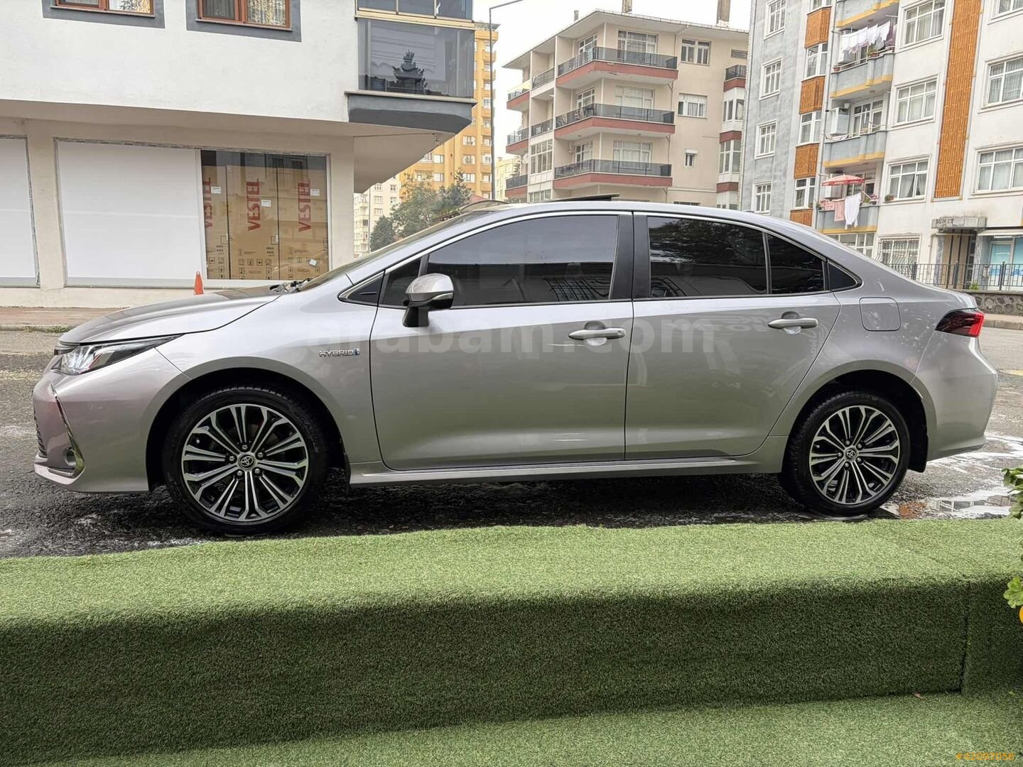 Galeriden Toyota Corolla 1.8 Hybrid Flame X-Pack 2021 Model Rize 113.500 km Gri 4