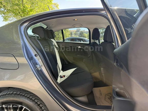 İNCEK AUTODAN-2023-71.000 KM URBAN EGEA