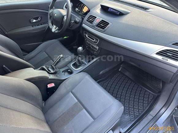 12 AY TAKSİT İMKANI İLE 2010 MEGANE 105 BG