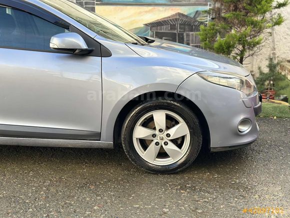 12 AY TAKSİT İMKANI İLE 2010 MEGANE 105 BG