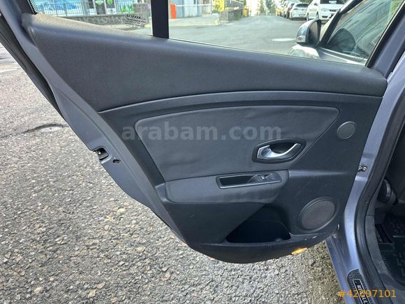 12 AY TAKSİT İMKANI İLE 2010 MEGANE 105 BG