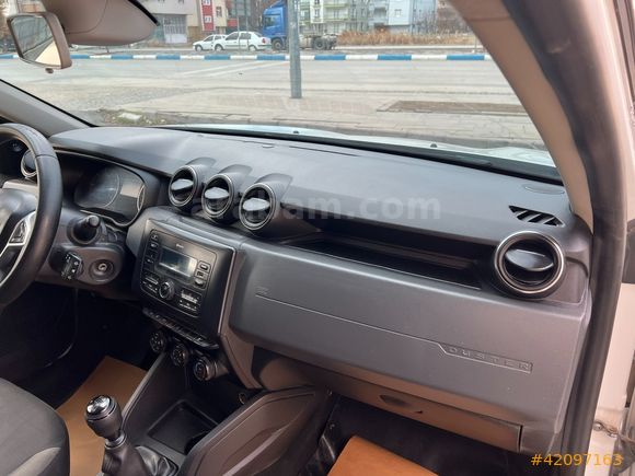2018 DACİA DUSTER COMFORT 4×4 DEĞİŞENSİZ ADBLUE SUZ
