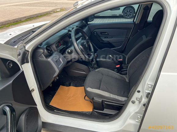 2018 DACİA DUSTER COMFORT 4×4 DEĞİŞENSİZ ADBLUE SUZ