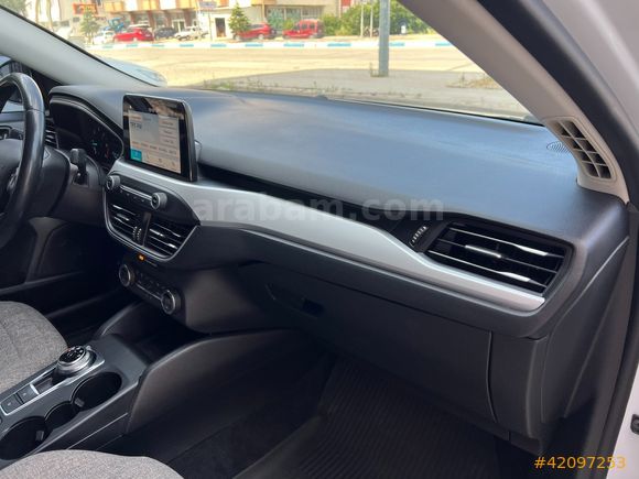 HATASIZ BOYASIZ DEĞİŞENSİZ 2020 FORD FOCUS TİTANİUM