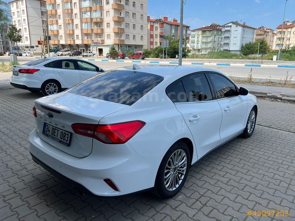 HATASIZ BOYASIZ DEĞİŞENSİZ 2020 FORD FOCUS TİTANİUM