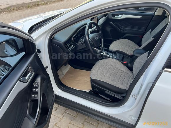 HATASIZ BOYASIZ DEĞİŞENSİZ 2020 FORD FOCUS TİTANİUM