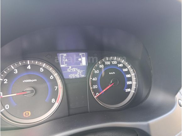 Sahibinden Hyundai Accent Blue 1.4 D-CVVT Mode Plus 2015 Model