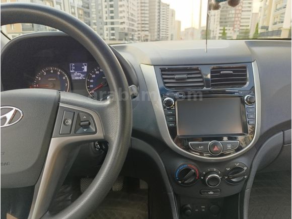Sahibinden Hyundai Accent Blue 1.4 D-CVVT Mode Plus 2015 Model