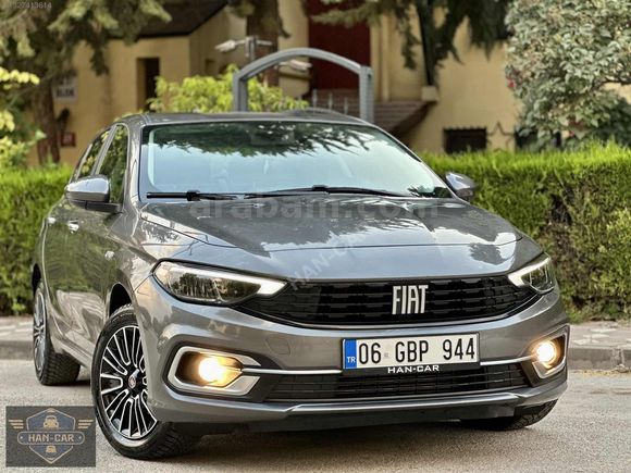 "2024 ÇIKIŞLI - 37'BİN KM, BOYASIZ, URBAN, SERVİS BAKIMLI"