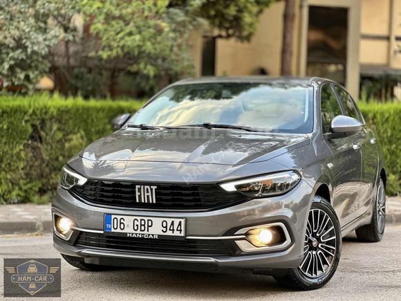 "2024 ÇIKIŞLI - 37'BİN KM, BOYASIZ, URBAN, SERVİS BAKIMLI"