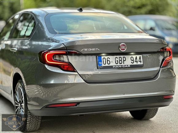 "2024 ÇIKIŞLI - 37'BİN KM, BOYASIZ, URBAN, SERVİS BAKIMLI"