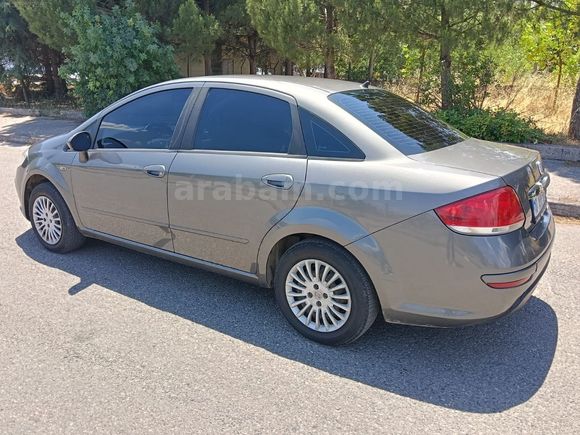 2017 FİAT LİNEA 1.4 BENZİN 158BİN KM TEMİZ