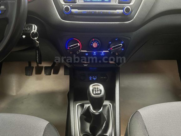 İ20 Style 85000 km hatasız.
