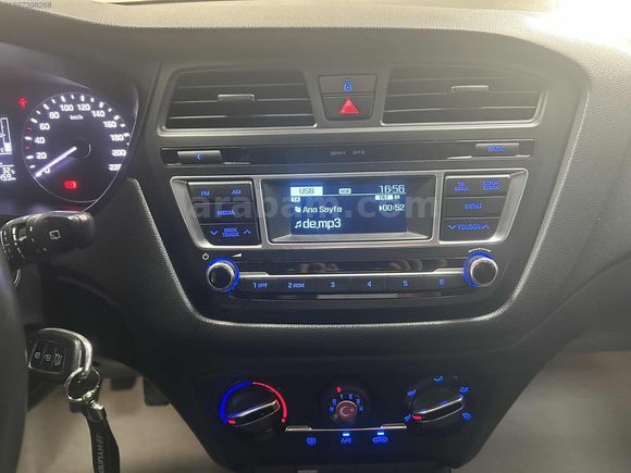 İ20 Style 85000 km hatasız.