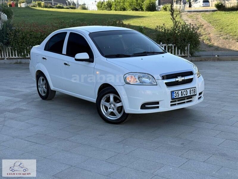 Galeriden Chevrolet Aveo 1.4 SE 2012 Model Kocaeli 184.000 km Beyaz