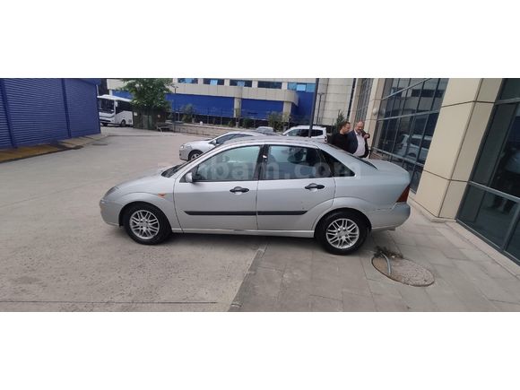 Sahibinden Ford Focus 1.6 Ambiente 2000 Model