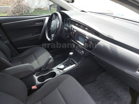 Sahibinden Toyota Corolla 1.6 Advance 2015 Model 