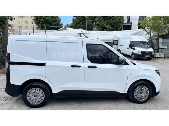 265.000TL PEŞİN 36 AY VADE 2024 MODEL HATASIZ FORD COURİER