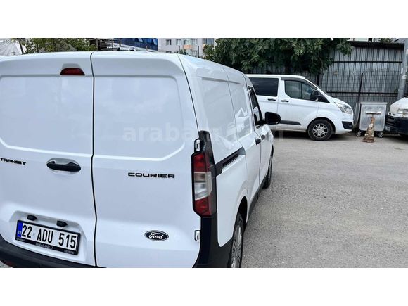 265.000TL PEŞİN 36 AY VADE 2024 MODEL HATASIZ FORD COURİER