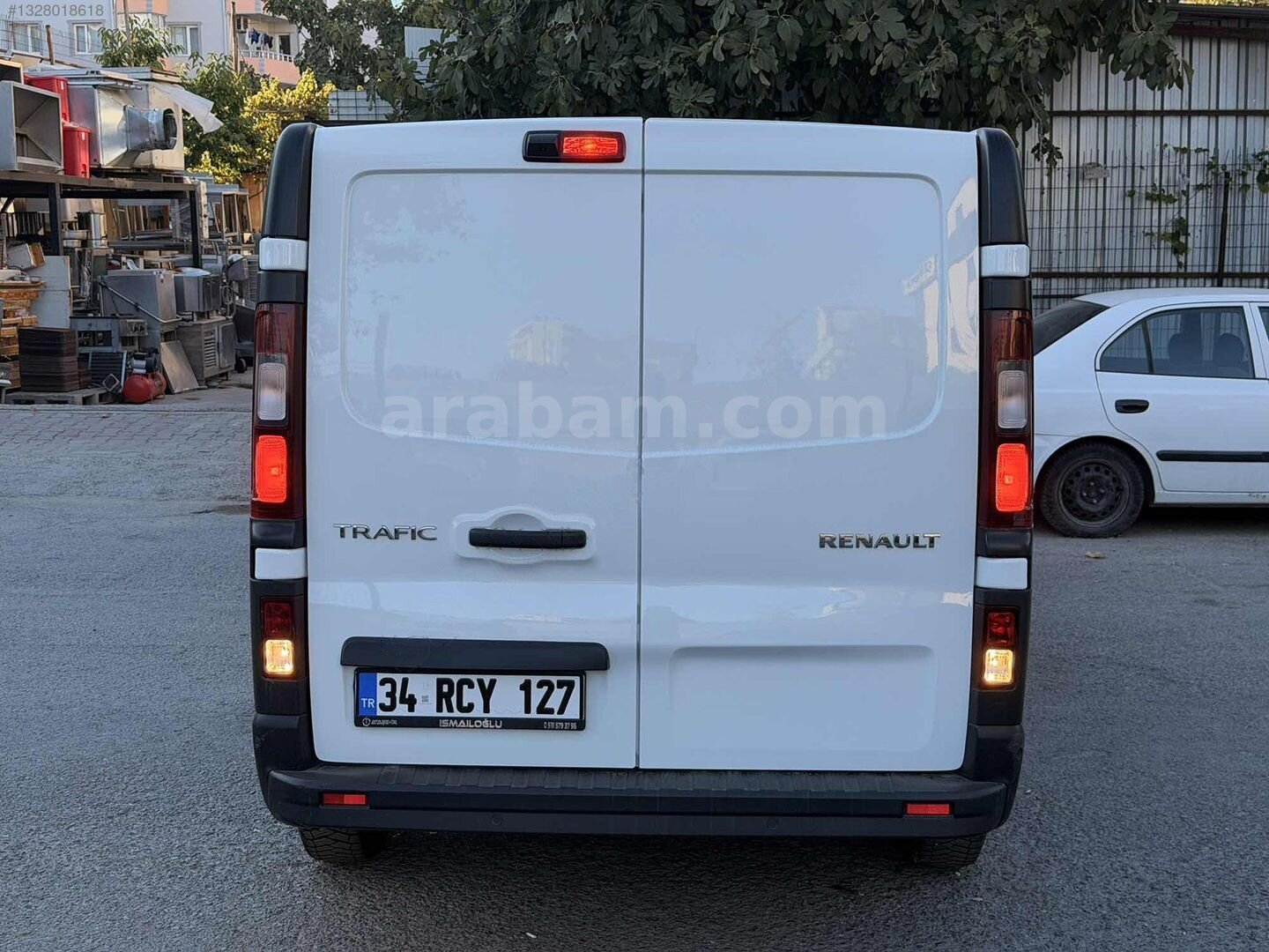 Galeriden Renault Trafic 2.0 DCI Grand Confort 2025 Model İstanbul 38.000 km Beyaz 6