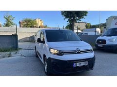 180.000TL PEŞİN 36 AY VADE 2024 MODEL HATASIZ CİTROEN BERLİNGO