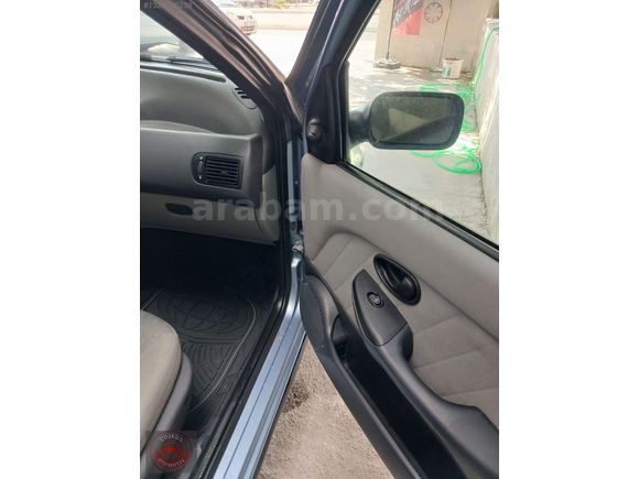 2004 MODEL 1.2 16 V DÜŞÜK KM Lİ MASRAFSIZ