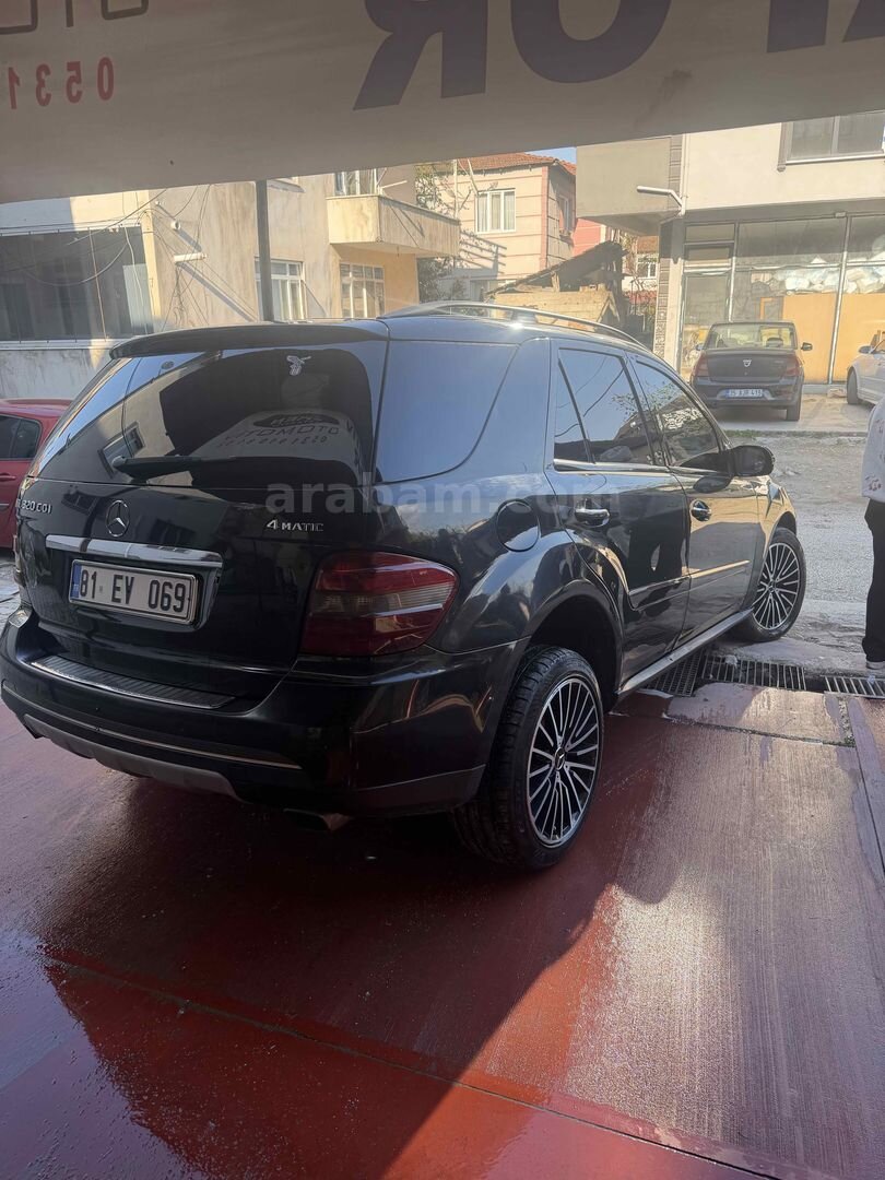 Sahibinden Mercedes - Benz ML 320 CDI 2008 Model Düzce 475.000 km Siyah 3