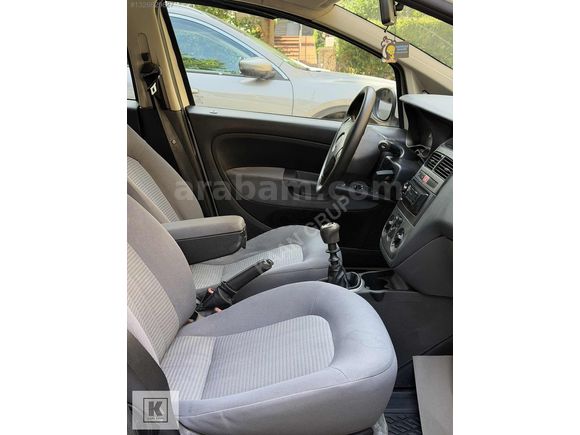 BAKIMLI DÜŞÜK KM FİAT LİNEA 1.6 MULTİJET ACTİVE PLUS