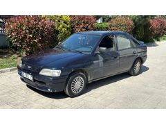 1994 MODEL FORD ESCORT 1.6