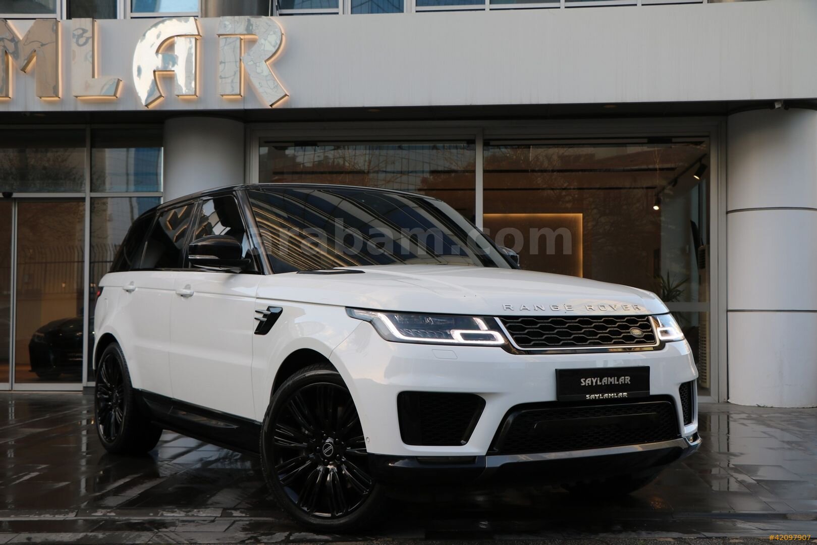 Galeriden Land Rover Range Sport 2.0 SD4 HSE 2018 Model İstanbul 157.000 km Beyaz 7