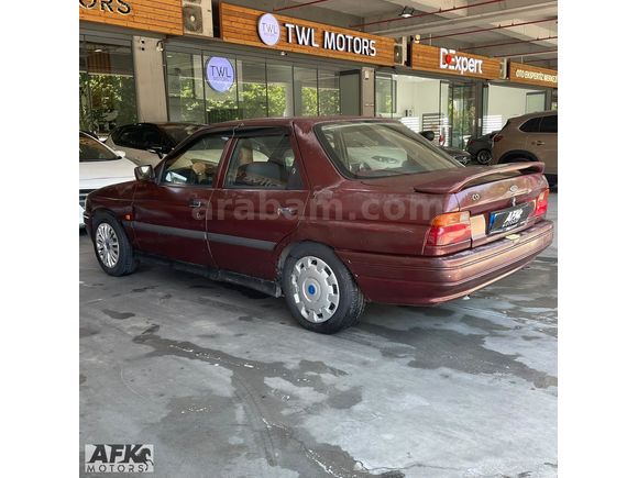 AFK'dan FORD ESKORT- TAMAMINA K.KARTINA TAKSİT